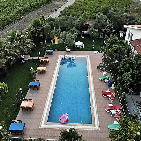 Guenlue Hotel